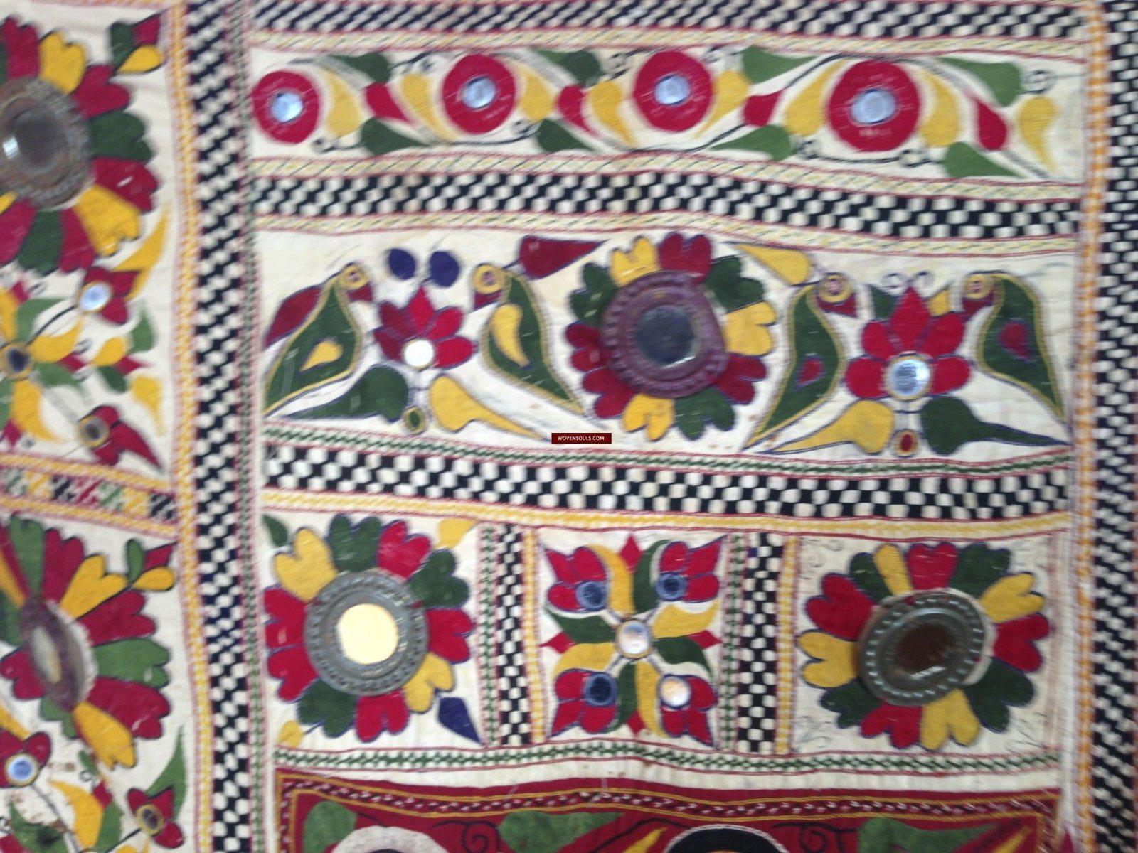724 Vintage Dhaniyo - Textile Art Wall Decor-WOVENSOULS-Antique-Vintage-Textiles-Art-Decor
