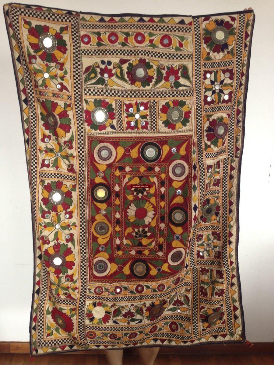 724 Vintage Dhaniyo - Textile Art Wall Decor-WOVENSOULS-Antique-Vintage-Textiles-Art-Decor