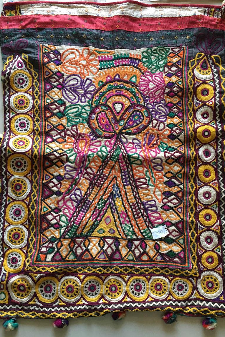 737 Vintage Rabari Dowry Bag - Textile Art of Gujarat-WOVENSOULS Antique Textiles & Art Gallery