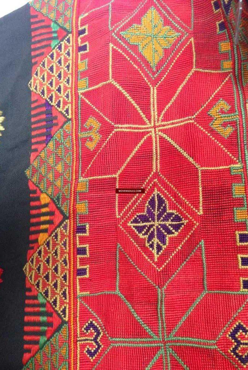 747 robe de mariée Kohistan vintage avec broderie superfine-WOVENSOULS-Antique-Vintage-Textiles-Art-Décor