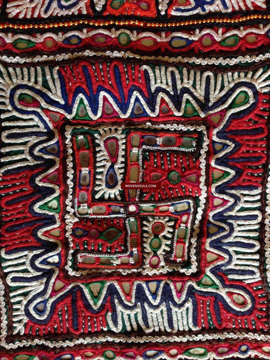 761 Single Kachi Rabari Chaakla-WOVENSOULS-Antique-Vintage-Textiles-Art-Decor