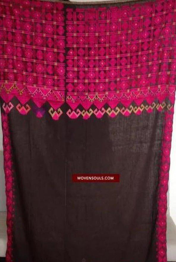 768 Châle noir Swat semi-antique-WOVENSOULS-Antique-Vintage-Textiles-Art-Décor