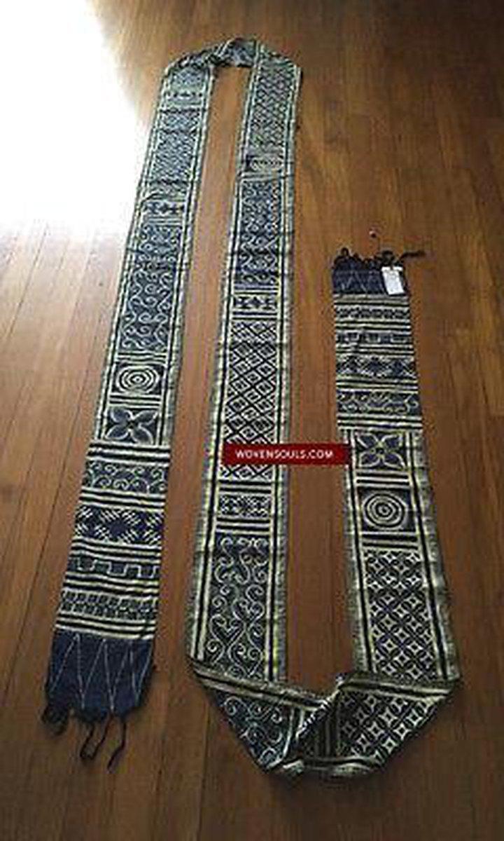 880 vintage Toraja Sarita - bannière d’art textile de cérémonie teintée en cire-WOVENSOULS-Antique-Vintage-Textiles-Art-Décor
