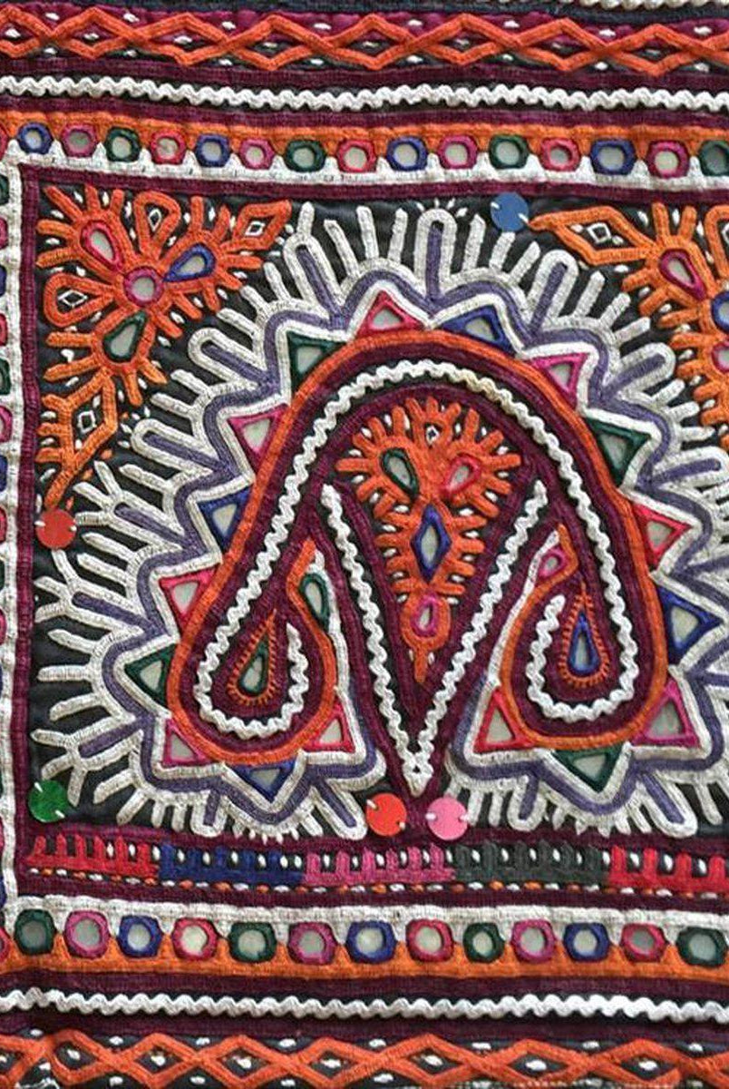 938 Vintage Rabari Embroidery Toran Decor - Textile Art from Gujarat-WOVENSOULS-Antique-Vintage-Textiles-Art-Decor