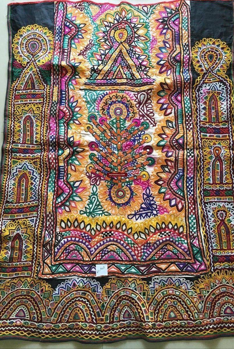 940 Vintage Embroidery Dhaniyo Panel from Kutch Gujarat-WOVENSOULS-Antique-Vintage-Textiles-Art-Decor