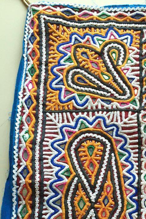 983 Long Vintage Rabari Embroidery Toran Wall Decor Textile from Gujarat-WOVENSOULS-Antique-Vintage-Textiles-Art-Decor