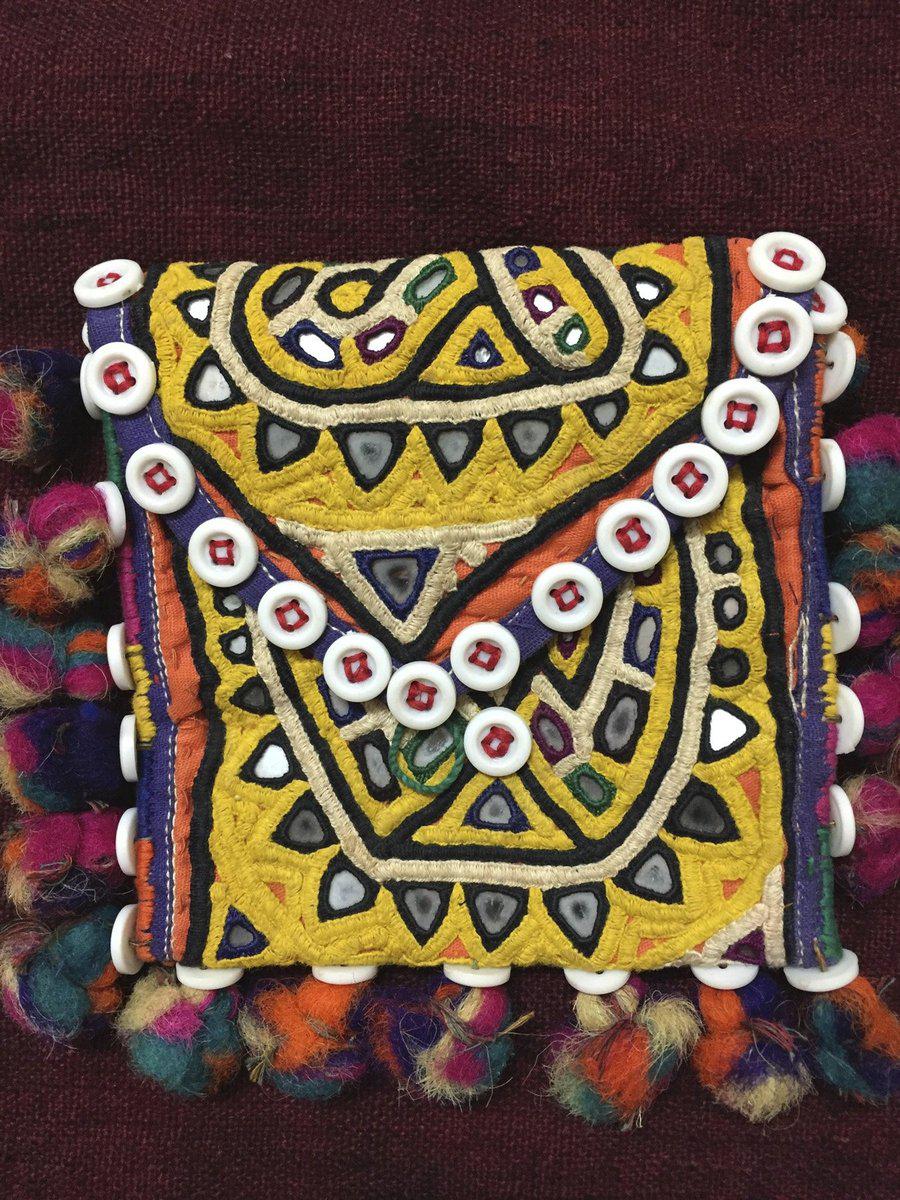 1028 Vintage Rabari Embroidered Purse Wallet Bag-WOVENSOULS-Antique-Vintage-Textiles-Art-Decor