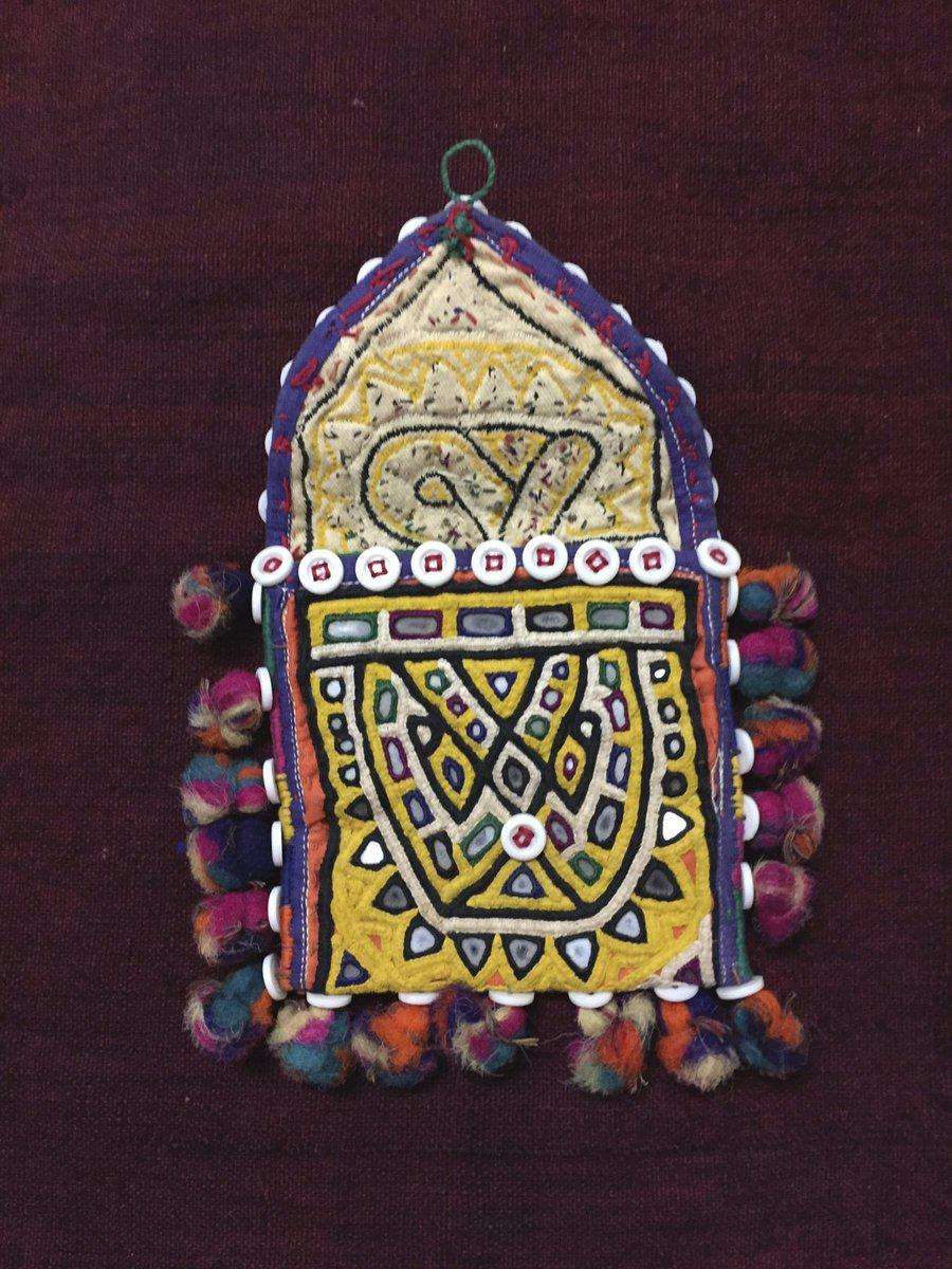 1028 Vintage Rabari Embroidered Purse Wallet Bag-WOVENSOULS-Antique-Vintage-Textiles-Art-Decor