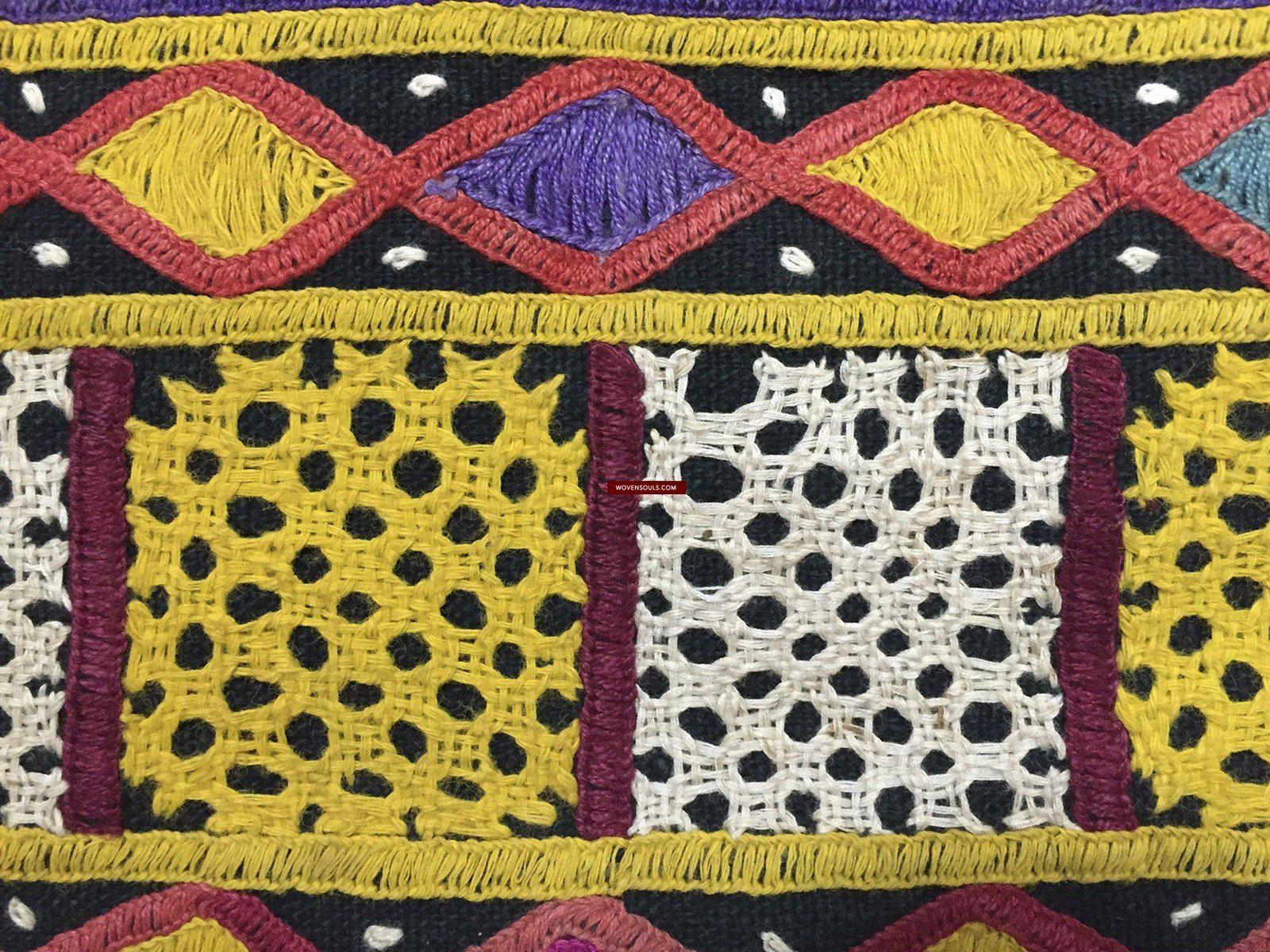 1030 Vintage Ghodiyu Cradle Cloth Embroidery Masterpiece-WOVENSOULS-Antique-Vintage-Textiles-Art-Decor