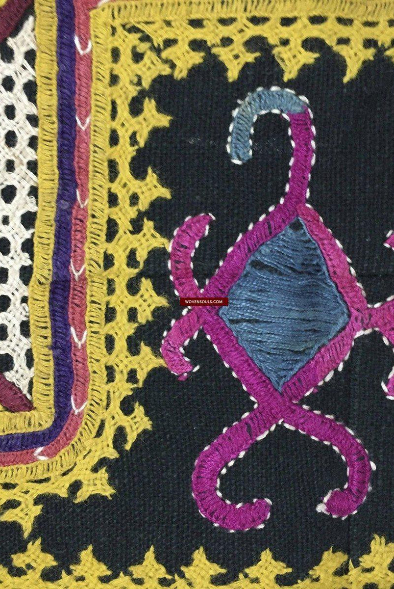 1030 chef-d’œuvre de broderie en tissu de berceau Ghodiyu vintage-WOVENSOULS-Antique-Vintage-Textiles-Art-Décor