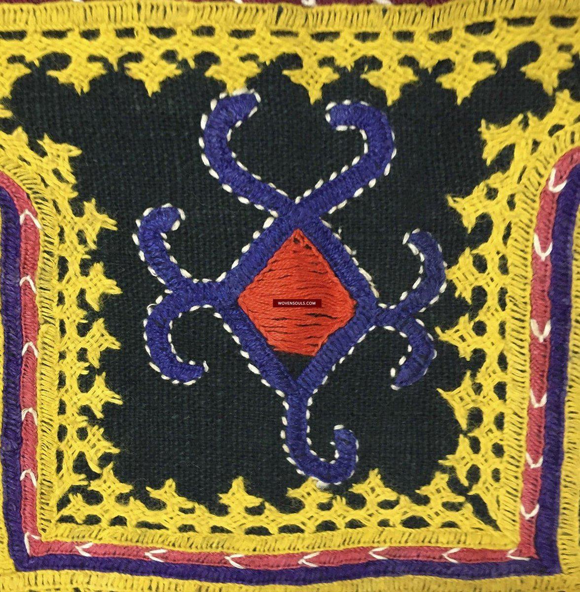 1030 Vintage Ghodiyu Cradle Cloth Embroidery Masterpiece-WOVENSOULS-Antique-Vintage-Textiles-Art-Decor