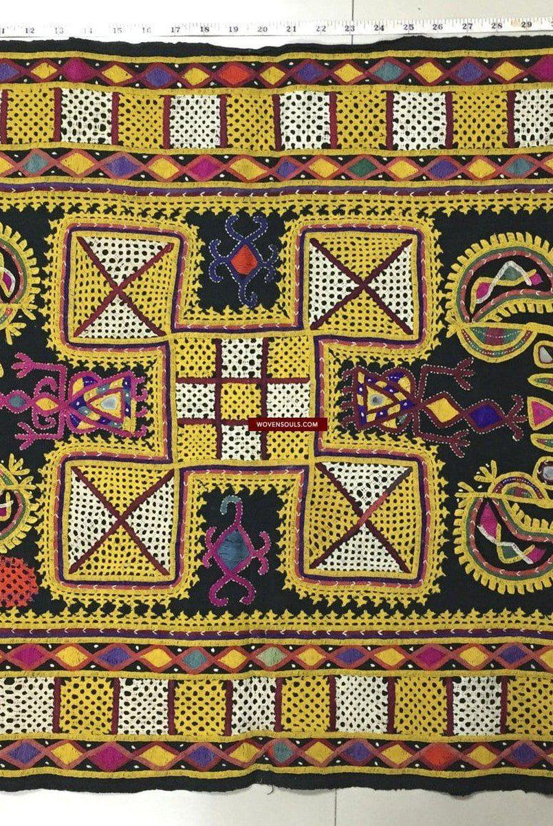 1030 Vintage Ghodiyu Cradle Cloth Embroidery Masterpiece-WOVENSOULS-Antique-Vintage-Textiles-Art-Decor