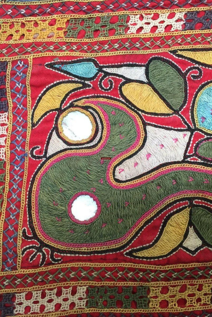 1040 Vintage Toran - Ceremonial Wall Banner Indian Textile Art - Gujarat-WOVENSOULS-Antique-Vintage-Textiles-Art-Decor