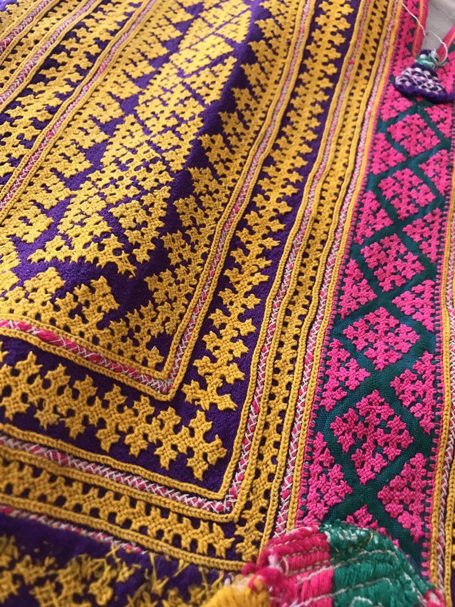 1103 SOLD Vintage Sindh Tunic Fragment with Superb Embroidery-WOVENSOULS-Antique-Vintage-Textiles-Art-Decor