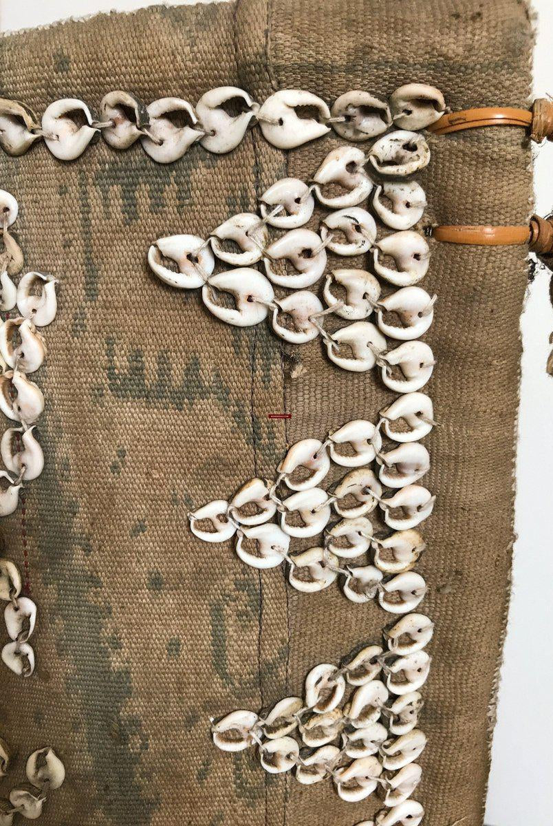 1113 Rare Antique Dayak Borneo Baby Carrier With Sea Shells-WOVENSOULS-Antique-Vintage-Textiles-Art-Decor