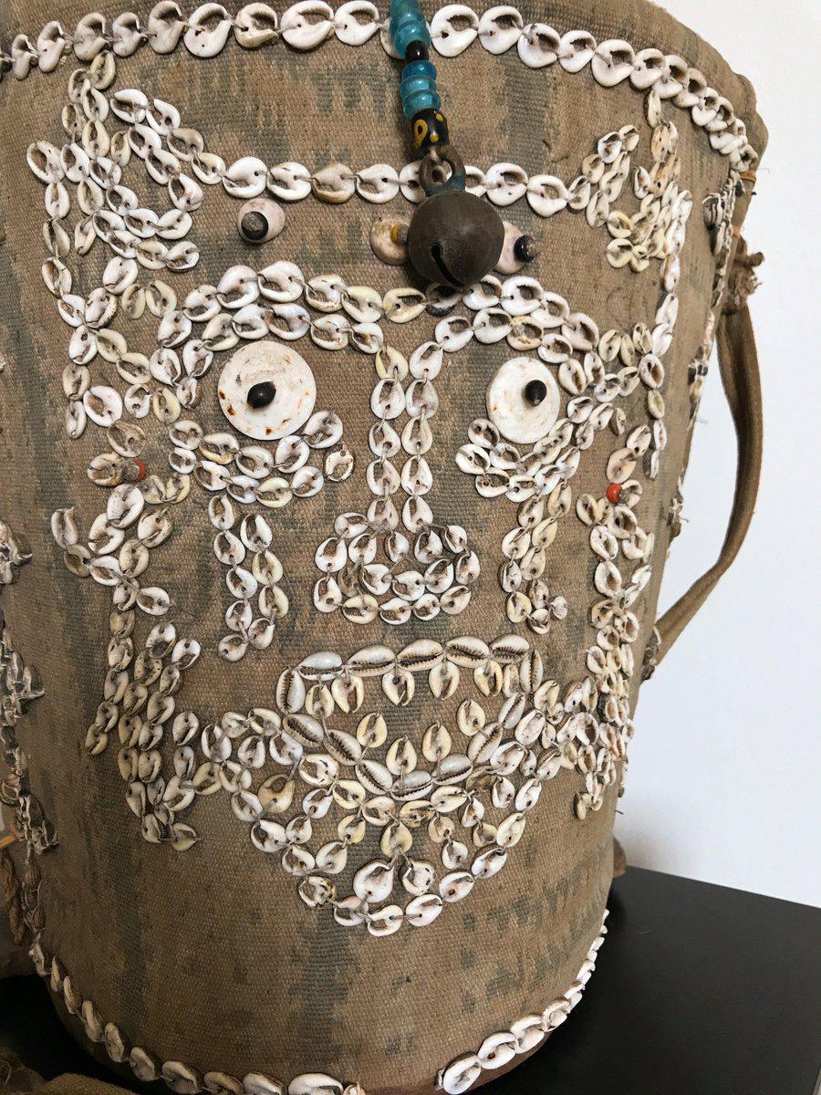 1113 Rare Antique Dayak Borneo Baby Carrier With Sea Shells-WOVENSOULS-Antique-Vintage-Textiles-Art-Decor