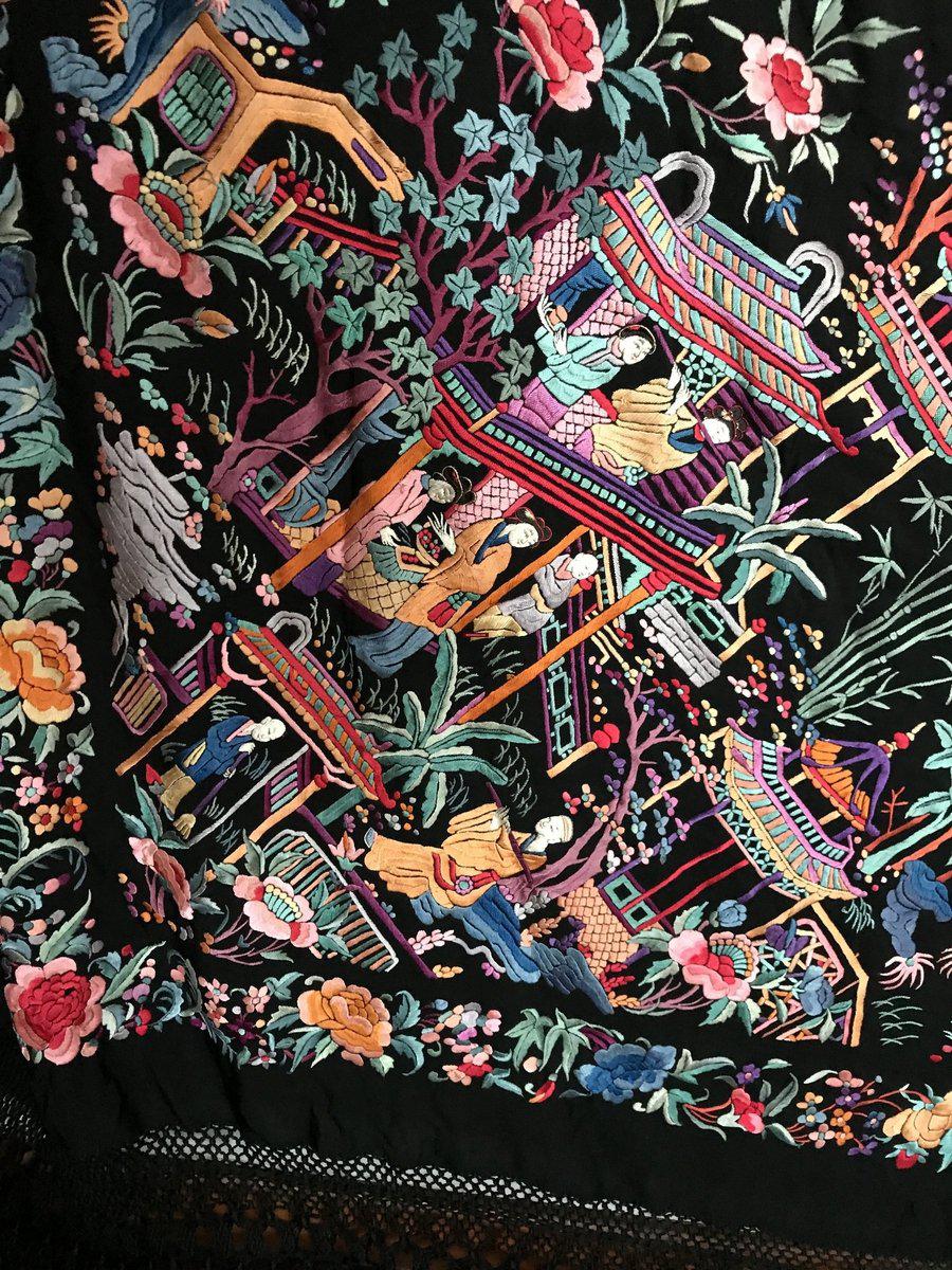 1145 Ricamo bifacciale antico Manila Manton - Ricamo cantonese-WOVENSOULS-Arredamento artistico-tessile-vintage-antico