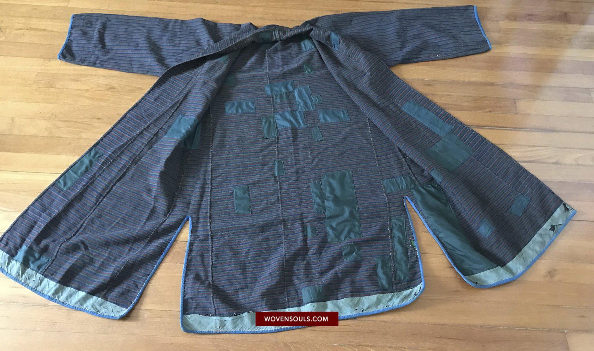 1164 Antique Tibetan Coat with superfine weave-WOVENSOULS-Antique-Vintage-Textiles-Art-Decor