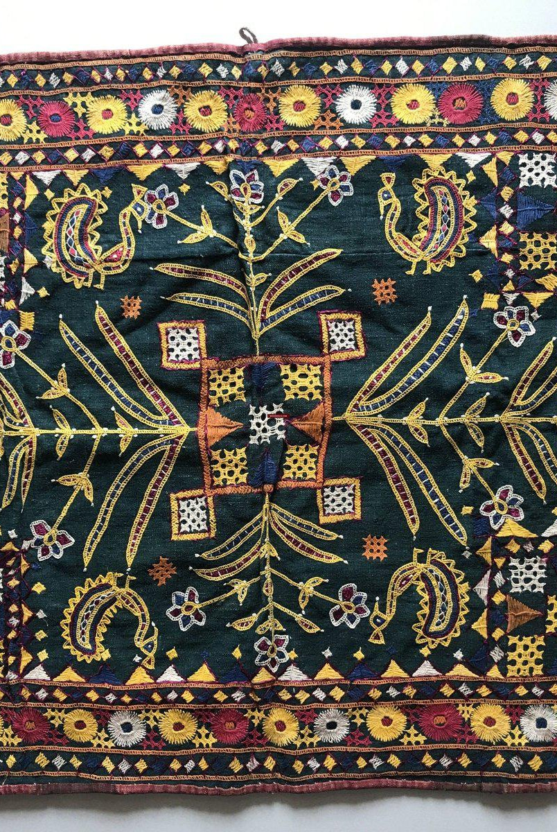 1172 Vintage Ghodiyu Cradle Cloth Embroidery Indian Textile Art-WOVENSOULS-Antique-Vintage-Textiles-Art-Decor