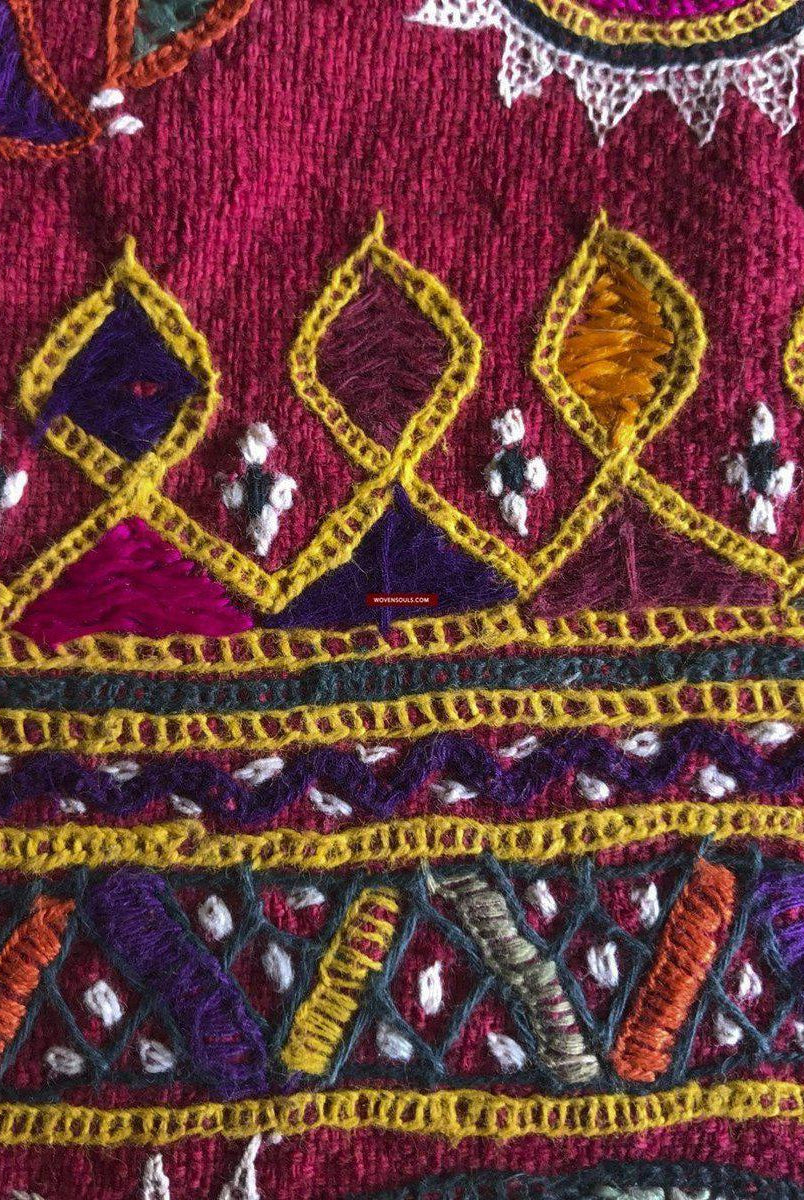 1174 Vintage Ghodiyu berceau tissu broderie indien Textile Art-WOVENSOULS-Antique-Vintage-Textiles-Art-Décor