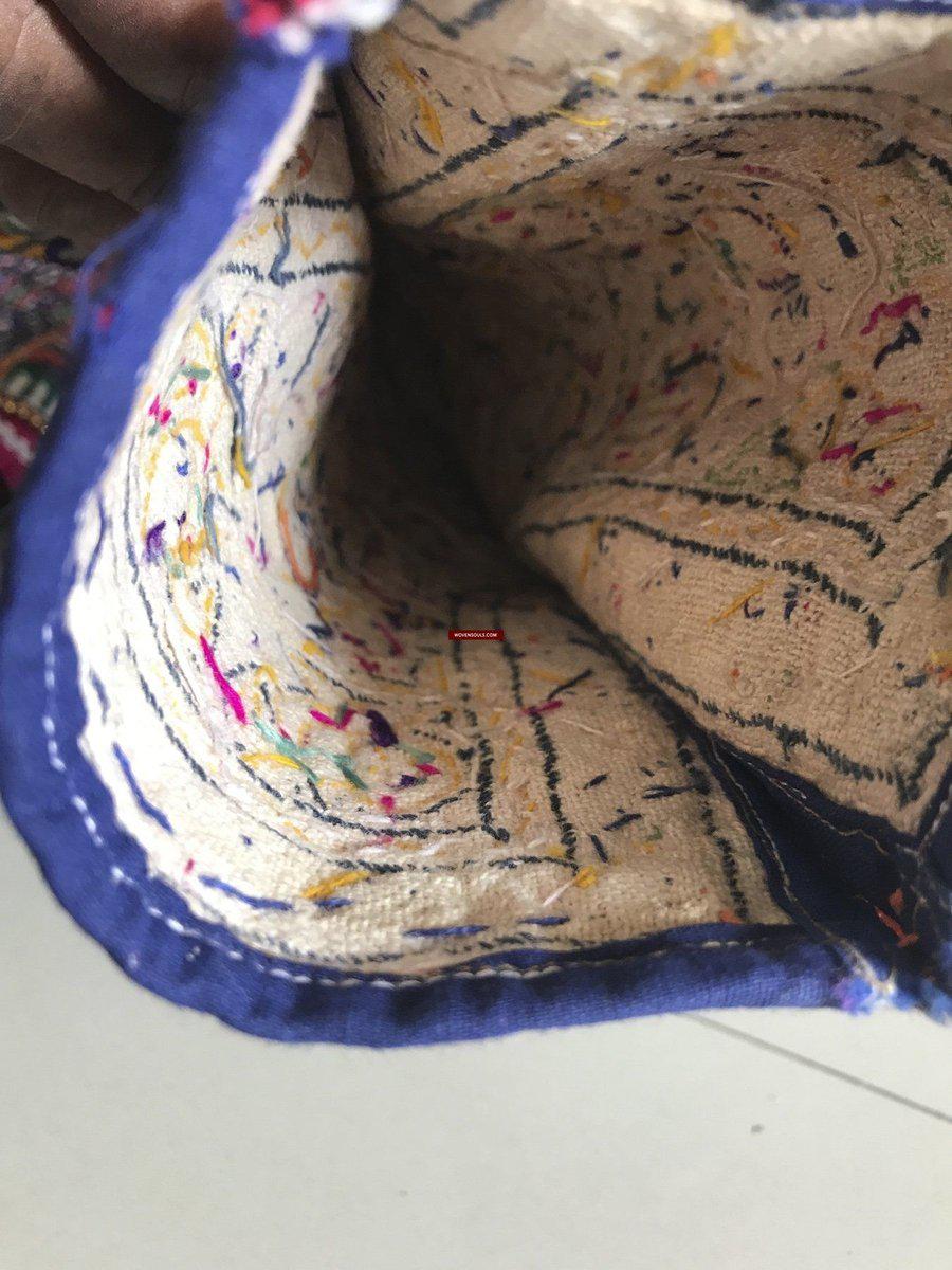 1197 Small Vintage Purse with Ahir Embroidery-WOVENSOULS-Antique-Vintage-Textiles-Art-Decor