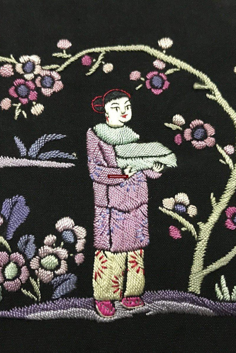 1255 Antike doppelseitige Stickerei Manila Manton - Kantonesische Stickerei - Babyszene-WOVENSOULS-Antike-Vintage-Textilien-Kunst-Dekor