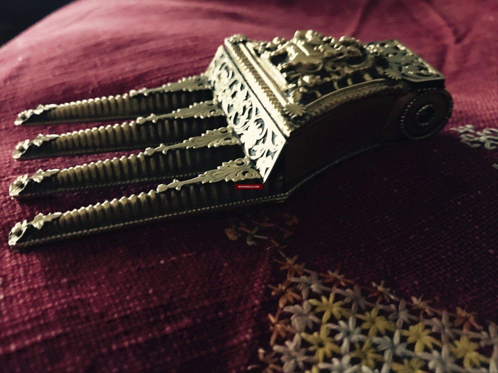 1256 - Old Gold Chettiar Wedding Thali Jewelry - Tamil Nadu-WOVENSOULS-Antique-Vintage-Textiles-Art-Decor