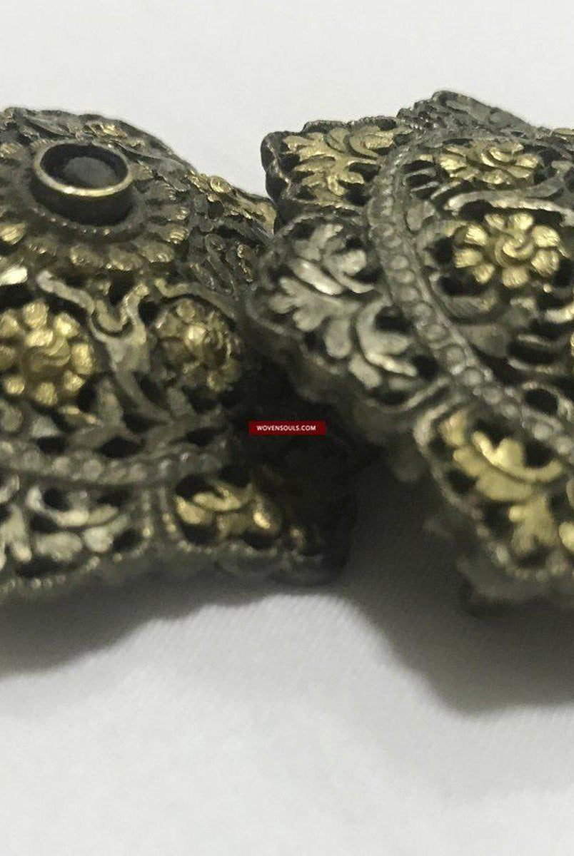 1263 Seltenes antikes Himalaya-Silberornamentpaar - Koma / Kooma aus Sikkim-WOVENSOULS-Antike-Vintage-Textilien-Kunst-Dekor