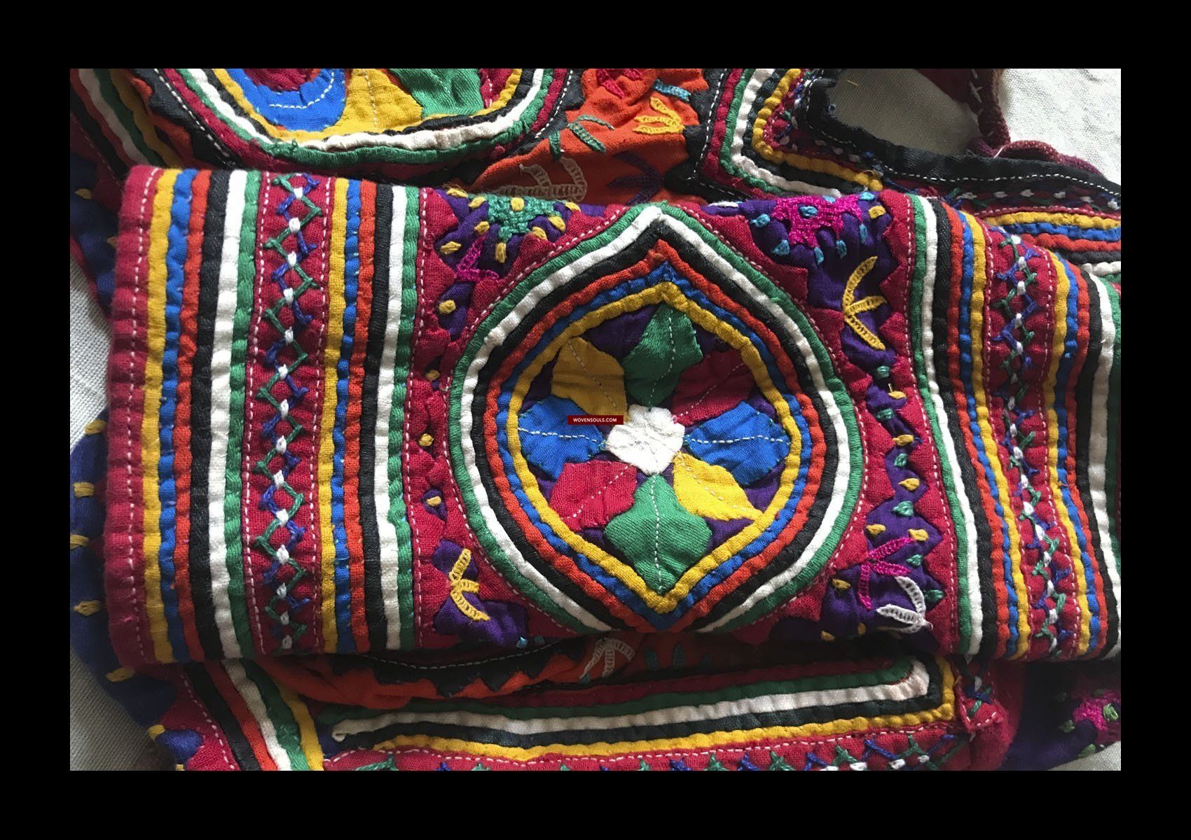 1267 Vintage Choli Blouse with Embroidery-WOVENSOULS-Antique-Vintage-Textiles-Art-Decor