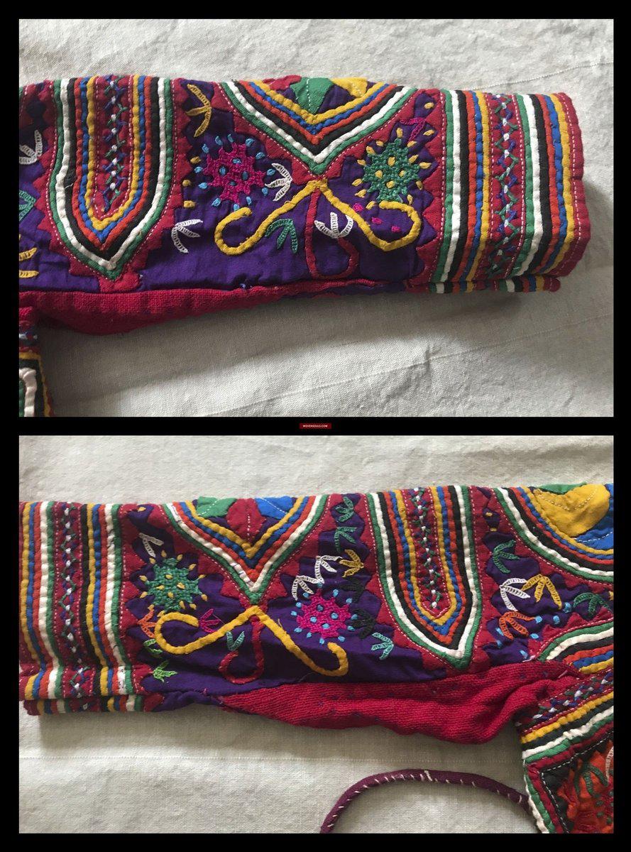 1267 Vintage Choli Blouse with Embroidery-WOVENSOULS-Antique-Vintage-Textiles-Art-Decor