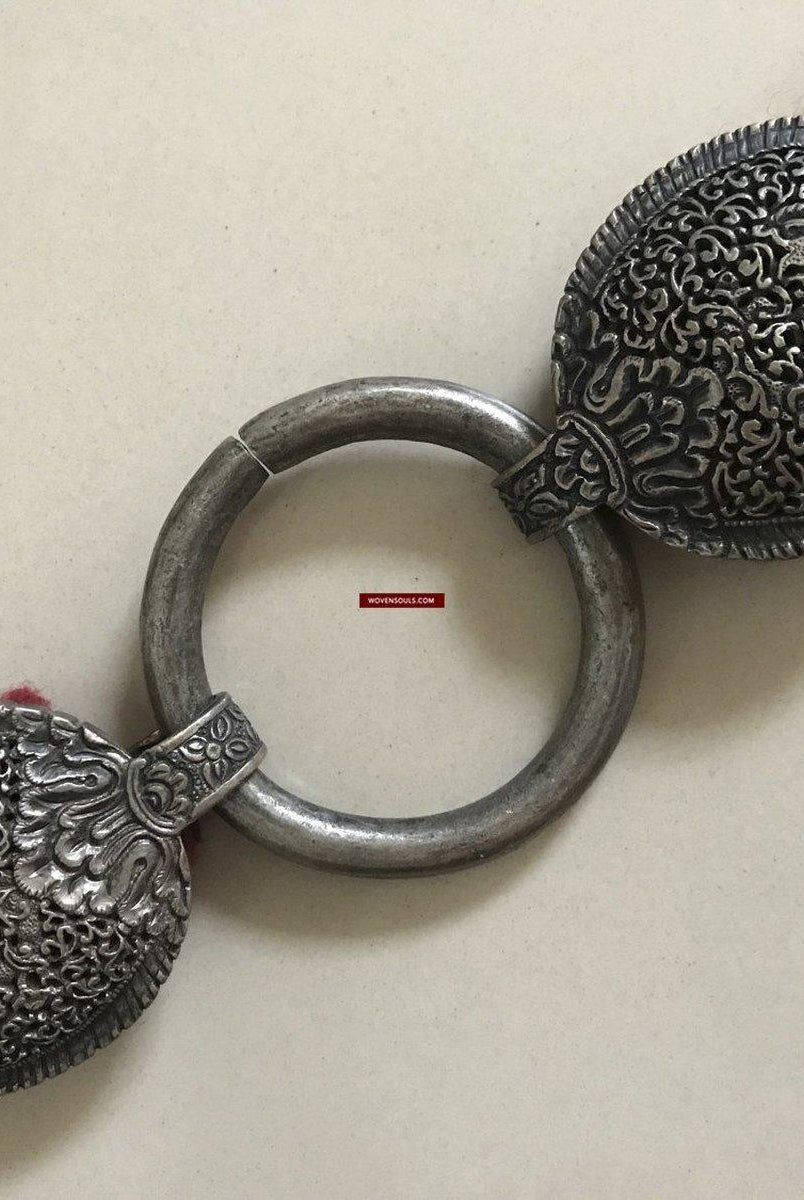 1283 VERKAUFT Antiker Bhutan-Gürtel mit Metallornamenten – Museumsqualität –WOVENSOULS-Antike-Vintage-Textilien-Kunst-Dekor