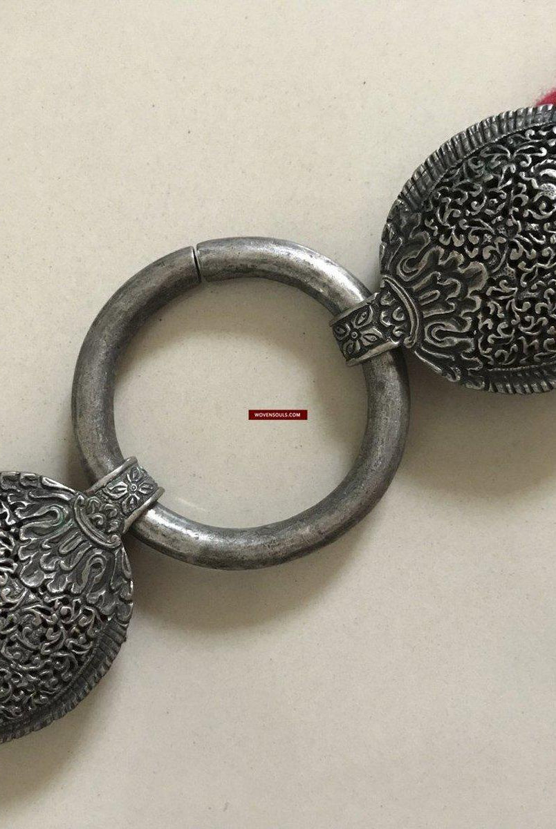 1283 VERKAUFT Antiker Bhutan-Gürtel mit Metallornamenten – Museumsqualität –WOVENSOULS-Antike-Vintage-Textilien-Kunst-Dekor