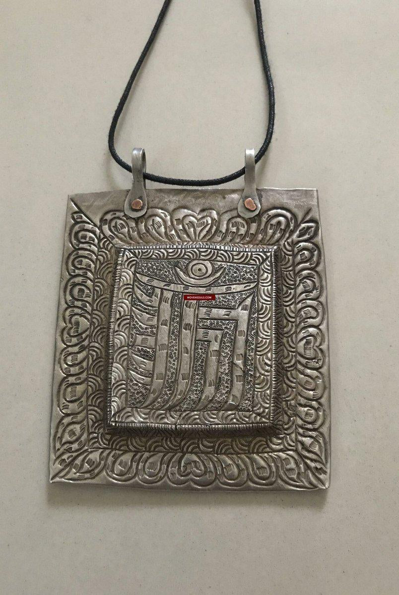 1284 SOLD Old Ladakh Heirloom Silver Buddhist Amulet Pendant-WOVENSOULS-Antique-Vintage-Textiles-Art-Decor