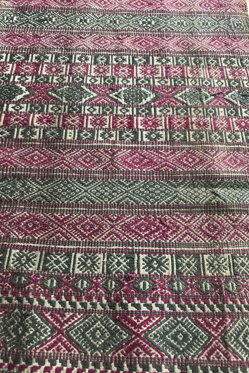 1300 Antike handgewebte Schärpe in Museumsqualität aus Bhutan - Kera-WOVENSOULS-Antike-Vintage-Textilien-Kunst-Dekor