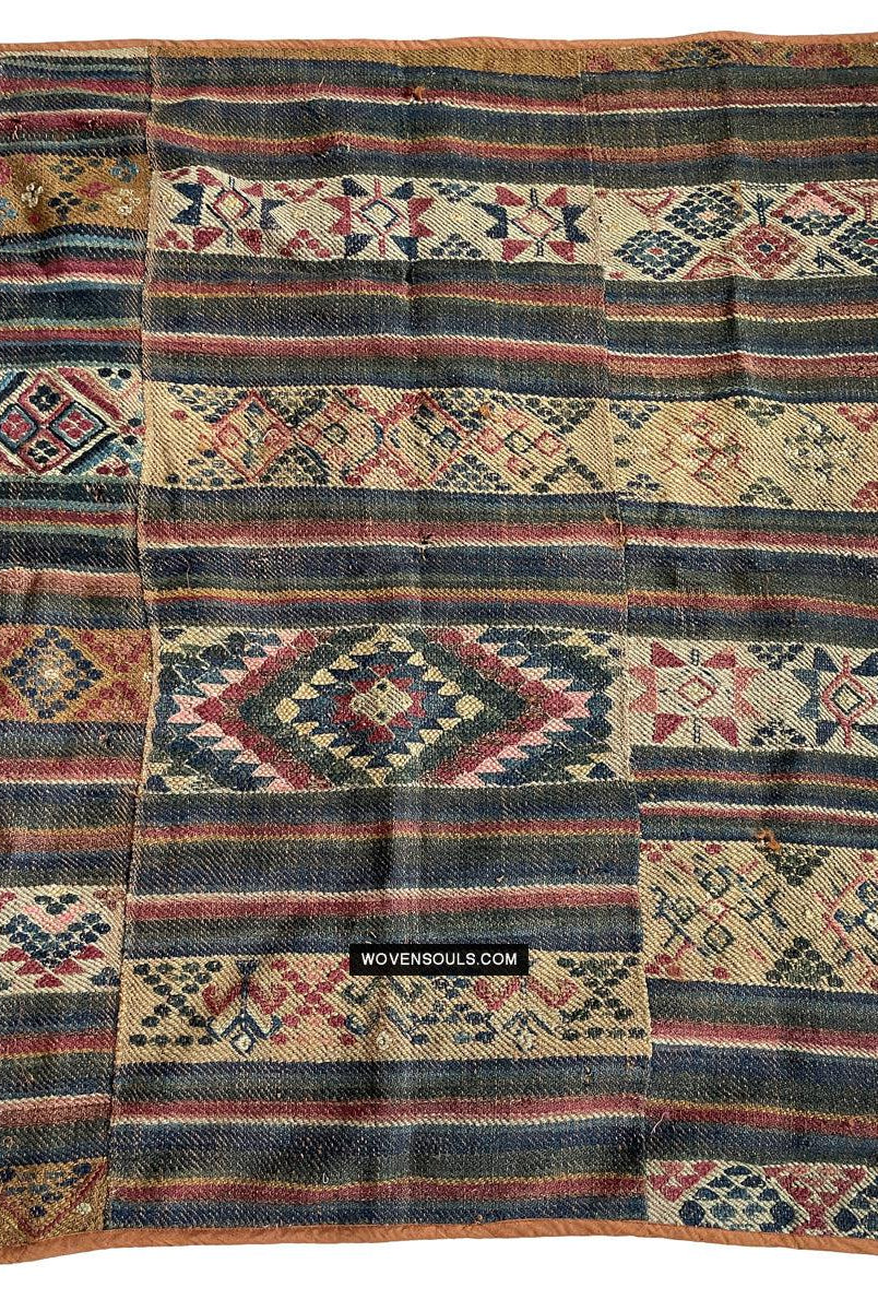 1302 MASTERPIECE Antiker Bhutan Charkab Regenmantel-WOVENSOULS Galerie für antike Textilien und Kunst