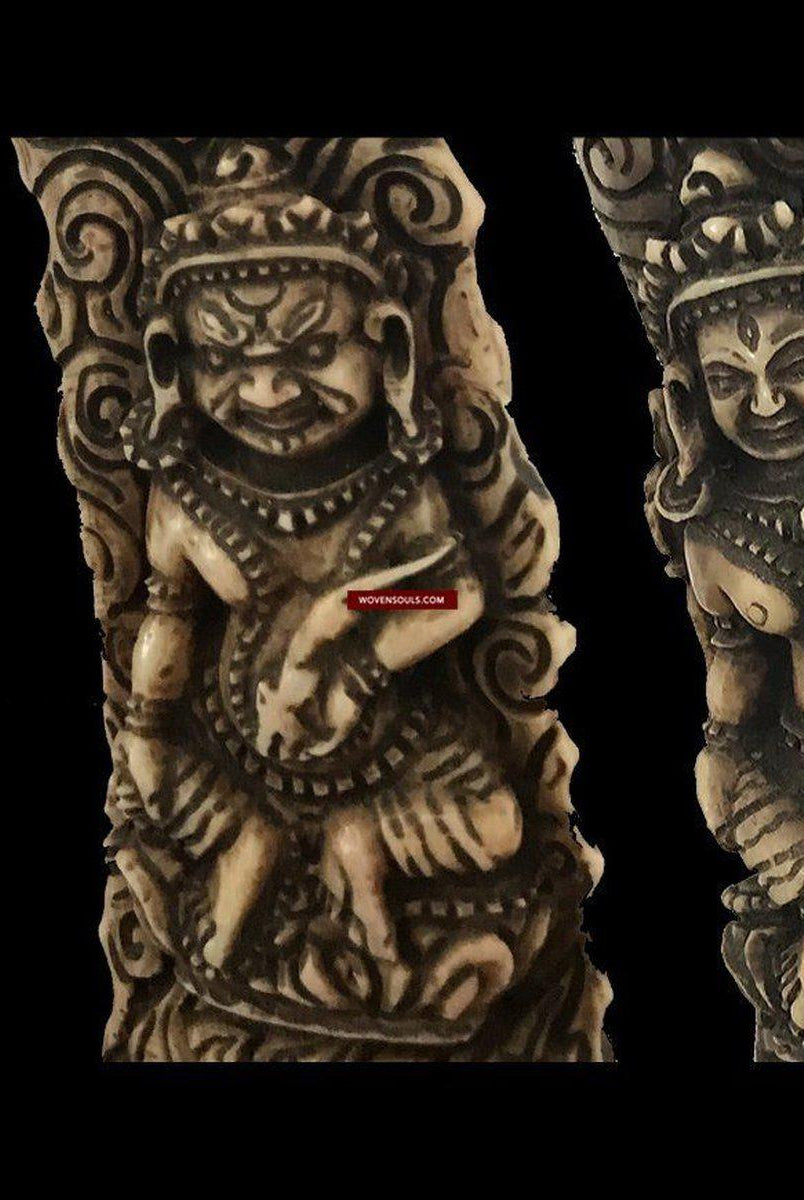 1309 Paar antike tantrische buddhistische Hornschnitzereien aus dem 19. Jahrhundert-WOVENSOULS-Antike-Vintage-Textilien-Kunst-Dekor