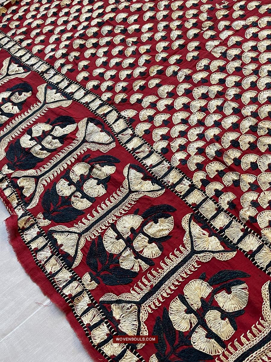 1364 Superb Antique Sindh Odhana Abochani Wedding Shawl - Deep Red Base-WOVENSOULS Antique Textiles &amp; Art Gallery