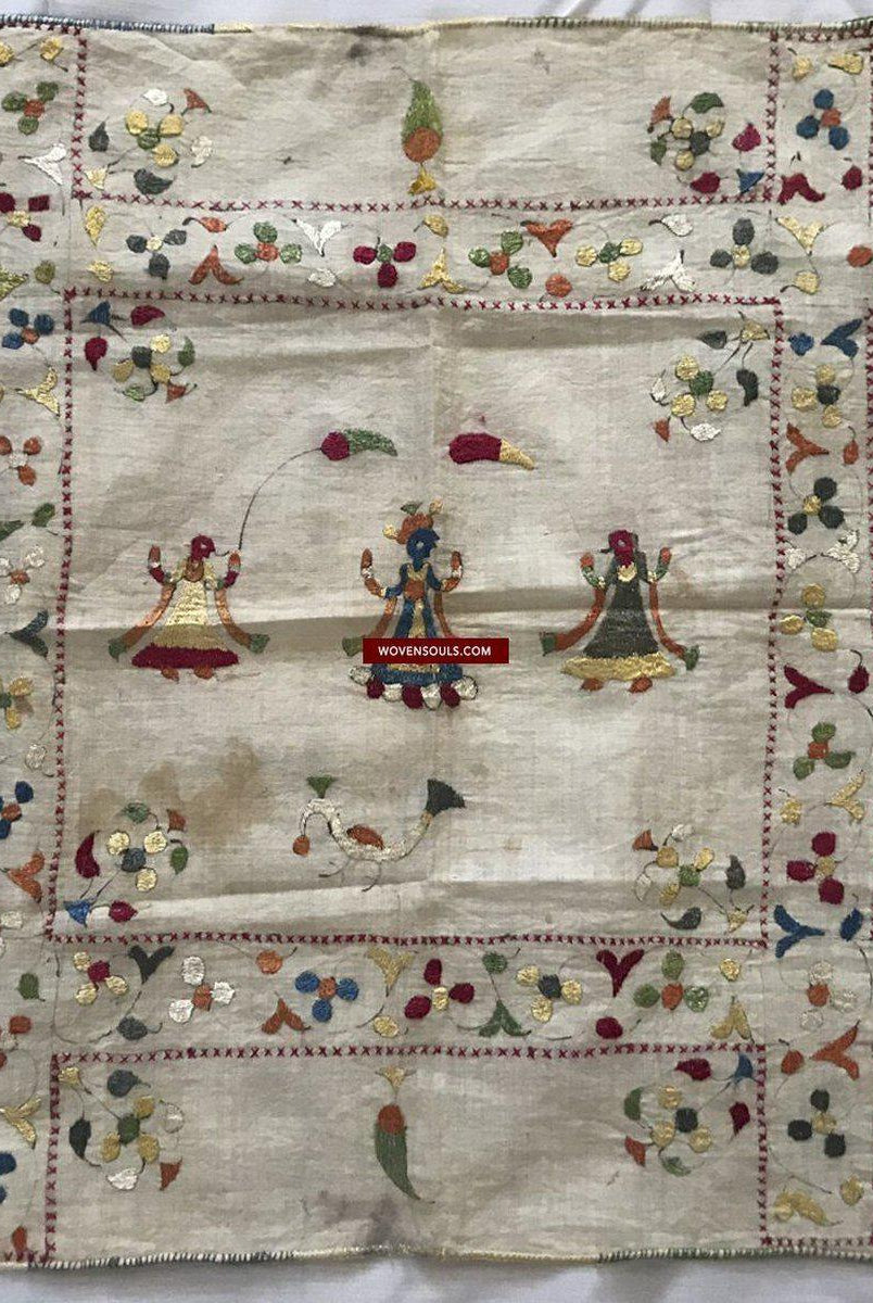 1368 VENDU Lot de deux anciens textiles Chamba Rumal en broderie de soie double face - VENDU-WOVENSOULS-Antique-Vintage-Textiles-Art-Décor