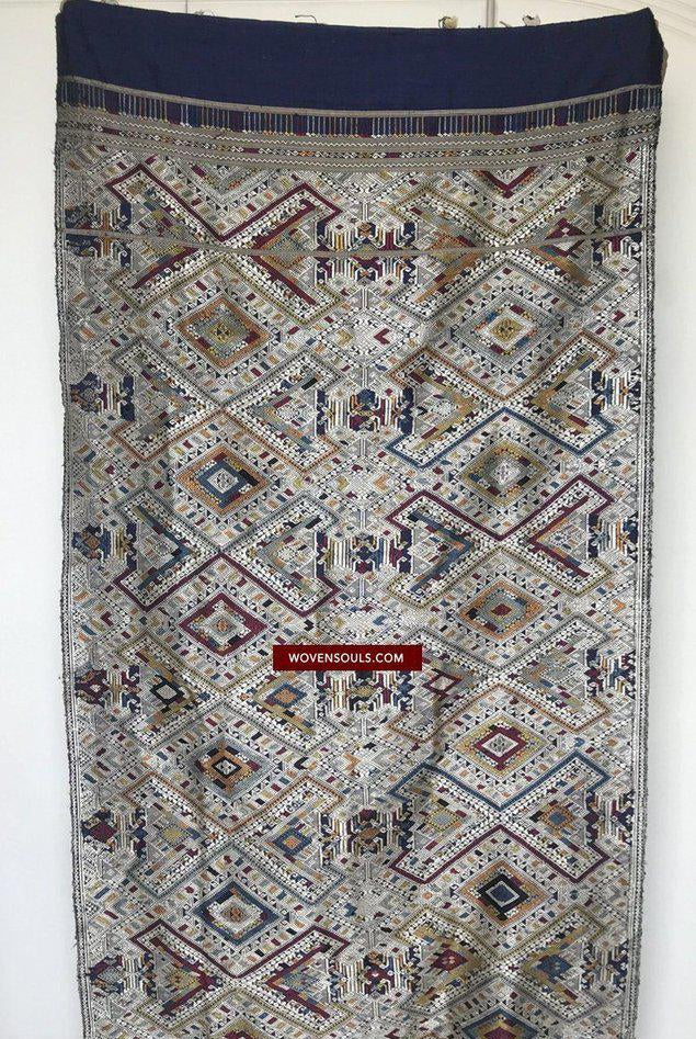 1372 Scialle di seta laotiana blu superfine - Tessitura di arte tessile dal Laos-WOVENSOULS-Arredamento artistico-tessile-vintage-antico