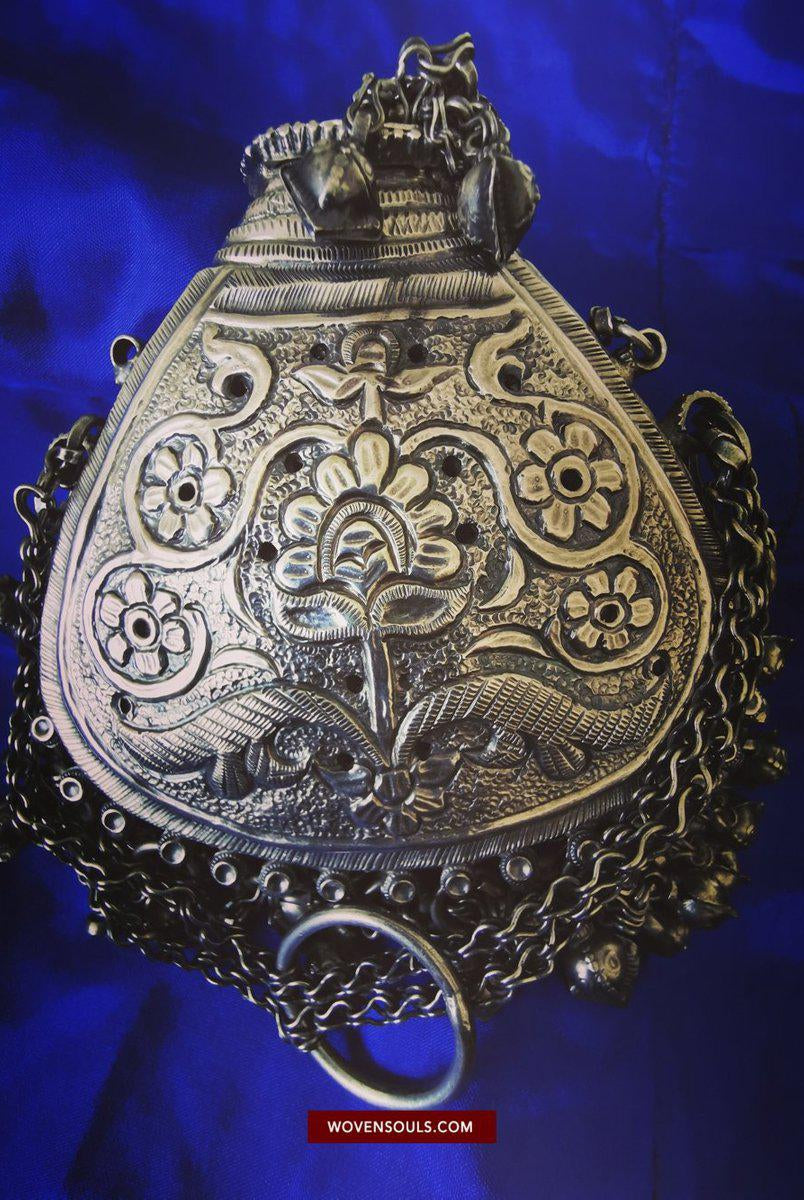 1391 Museum Quality Old Indian Silver Jewelry - Perfume Purse Awadh-WOVENSOULS-Antique-Vintage-Textiles-Art-Decor