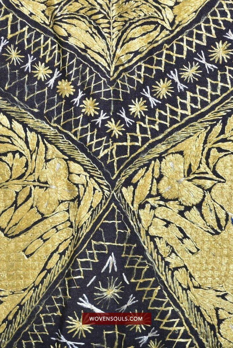 1397 Antique Deccan Ceremonial Offering Phulkari Textile - Lion Motifs-WOVENSOULS-Antique-Vintage-Textiles-Art-Decor