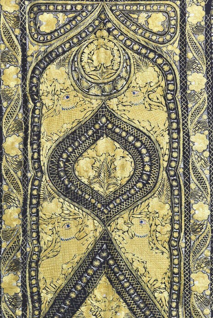 1397 Antique Deccan Ceremonial Offering Phulkari Textile - Lion Motifs-WOVENSOULS-Antique-Vintage-Textiles-Art-Decor