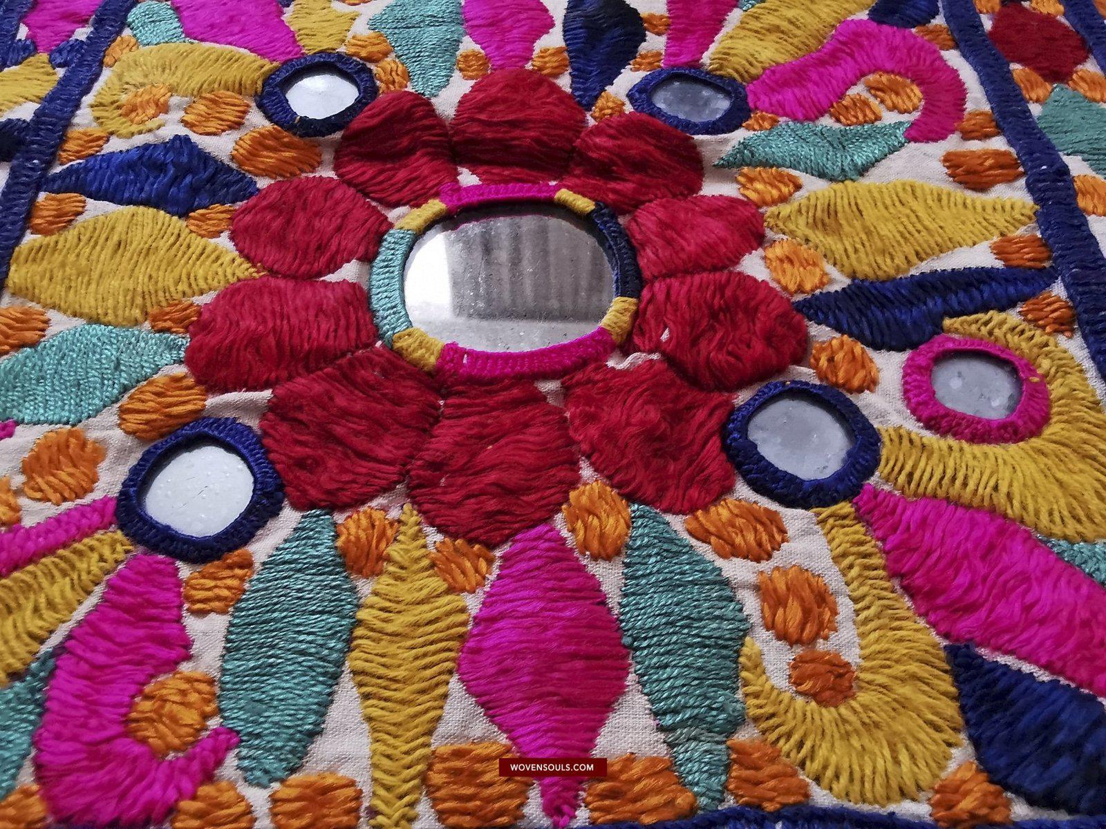 1415 Vintage Hand Embroidery Home Decor Wall Art Gujarat-WOVENSOULS-Antique-Vintage-Textiles-Art-Decor