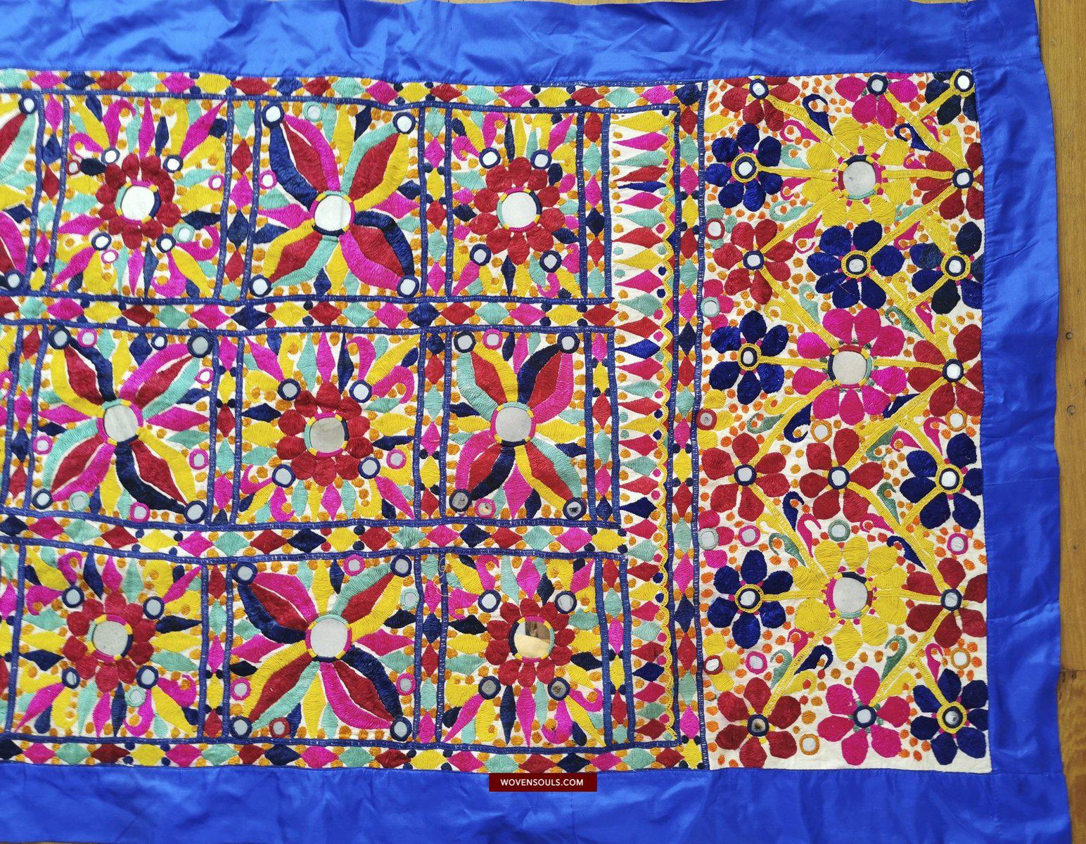 1415 Vintage Hand Embroidery Home Decor Wall Art Gujarat-WOVENSOULS-Antique-Vintage-Textiles-Art-Decor