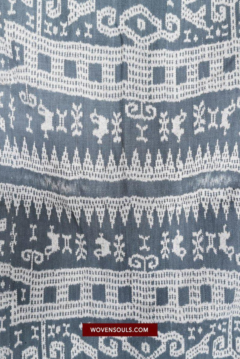 1451 Alter figurativer Ikat Timor mit anthropomorphen Figuren-WOVENSOULS-Antike-Vintage-Textilien-Kunst-Dekor