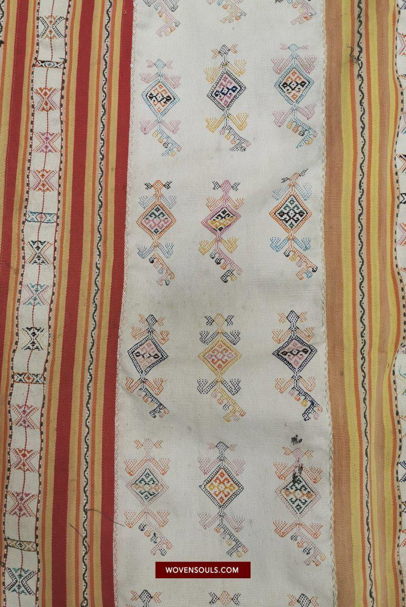 1453 Alter figurativer Ikat Selimut aus Ayotupas Timor mit Eidechsenarten-WOVENSOULS-Antike-Vintage-Textilien-Kunst-Dekor