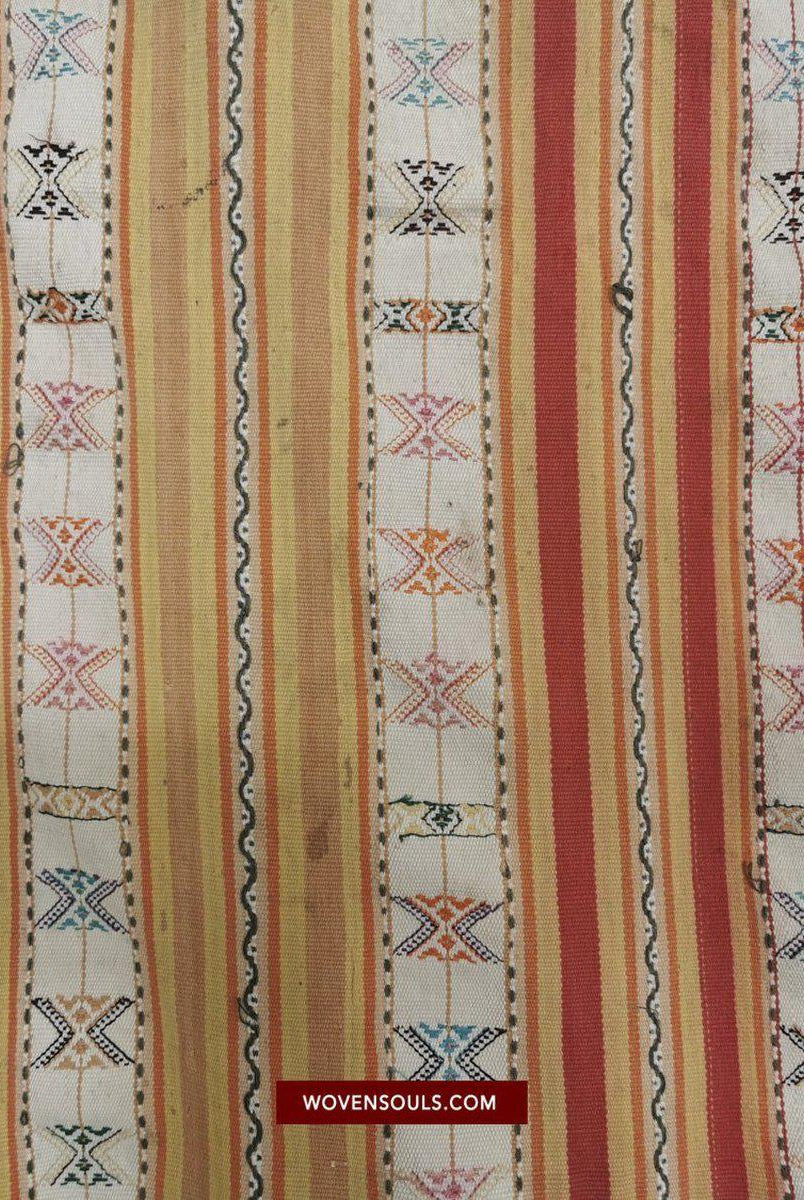 1453 Alter figurativer Ikat Selimut aus Ayotupas Timor mit Eidechsenarten-WOVENSOULS-Antike-Vintage-Textilien-Kunst-Dekor