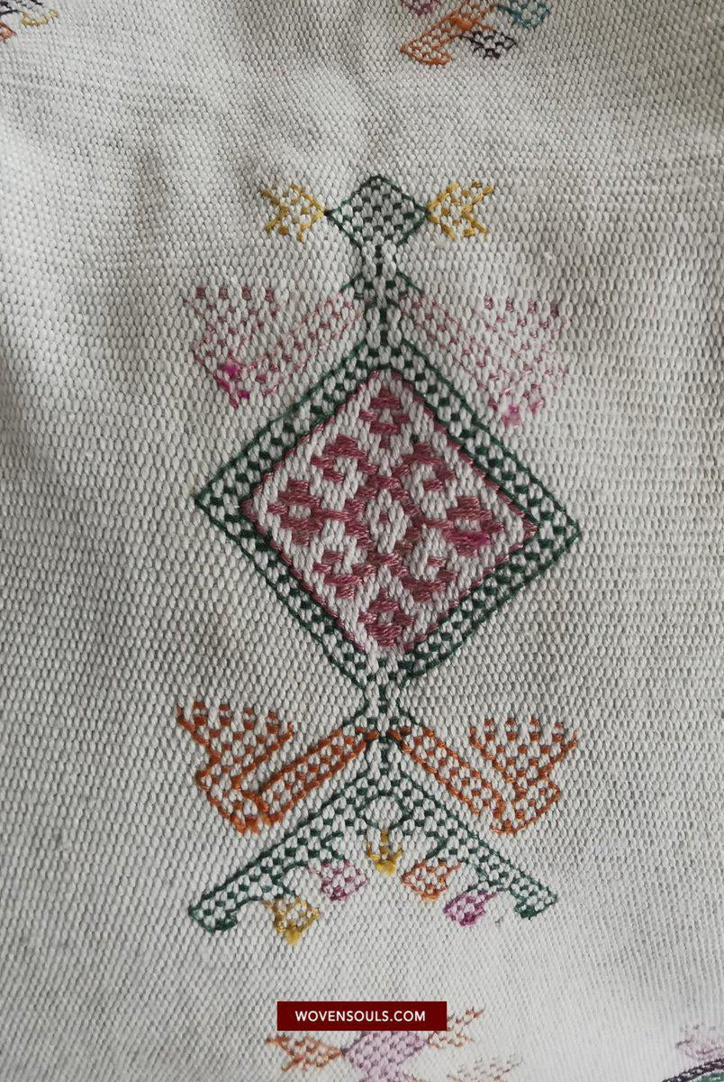 1453 Alter figurativer Ikat Selimut aus Ayotupas Timor mit Eidechsenarten-WOVENSOULS-Antike-Vintage-Textilien-Kunst-Dekor