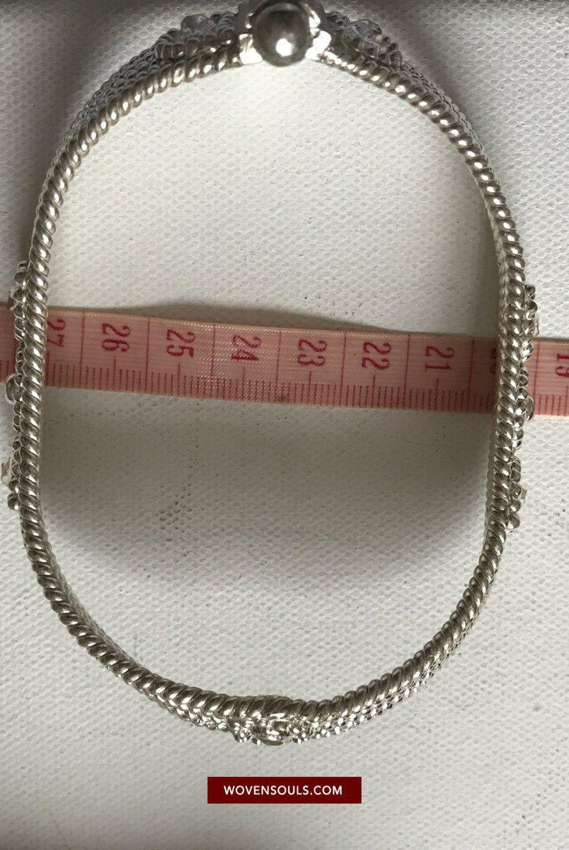 Cavigliera in argento rigido Paya 1477 - Gioielli con ornamento tribale-WOVENSOULS-Arredamento artistico-tessile-vintage-antico