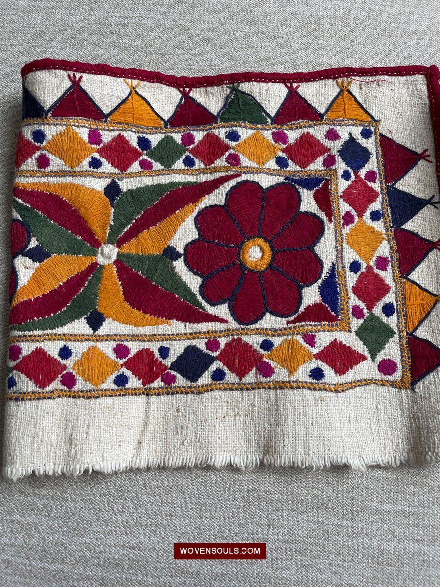 1553 Long Vintage White Panel with Embroidery from Gujarat-WOVENSOULS-Antique-Vintage-Textiles-Art-Decor